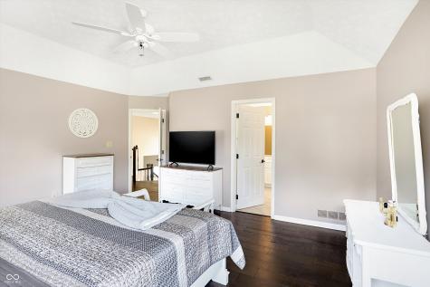 593 Burr Oak Drive Carmel IN 46032