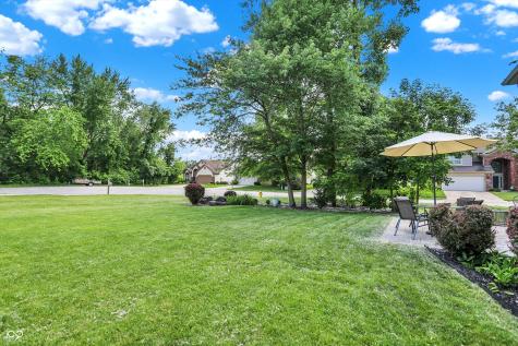 593 Burr Oak Drive Carmel IN 46032