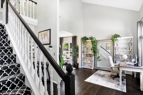 593 Burr Oak Drive Carmel IN 46032