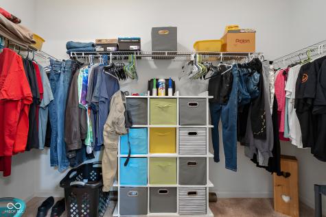 2017 Shadow Creek Boulevard Columbus IN 47201