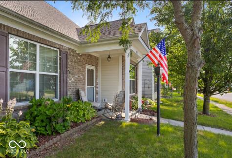 2017 Shadow Creek Boulevard Columbus IN 47201