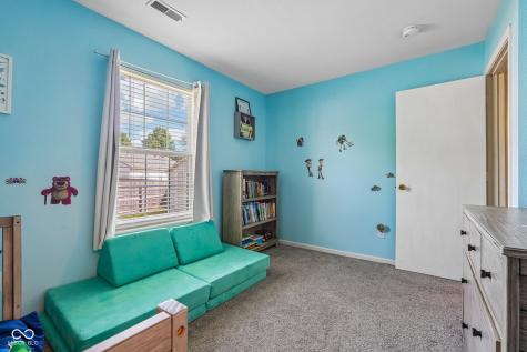 872 Franklin Lakes Boulevard Franklin IN 46131