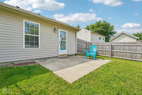 872 Franklin Lakes Boulevard Franklin IN 46131