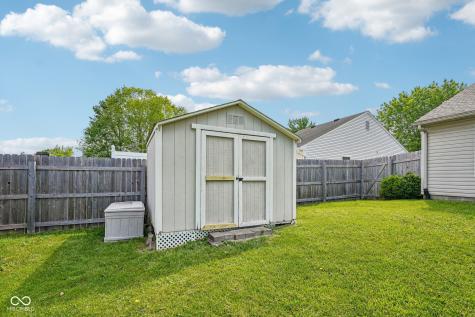 872 Franklin Lakes Boulevard Franklin IN 46131