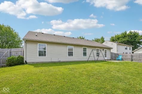 872 Franklin Lakes Boulevard Franklin IN 46131