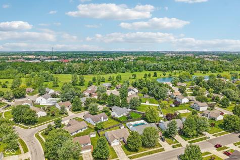 872 Franklin Lakes Boulevard Franklin IN 46131