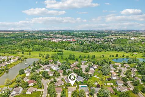 872 Franklin Lakes Boulevard Franklin IN 46131
