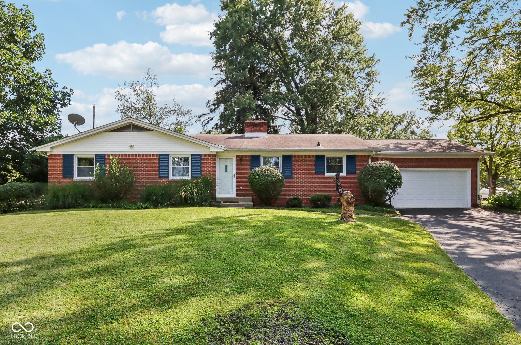 4825 Laurel Hall Drive Indianapolis IN 46226
