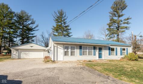 2231 N Hartstrait Road Bloomington IN 47404