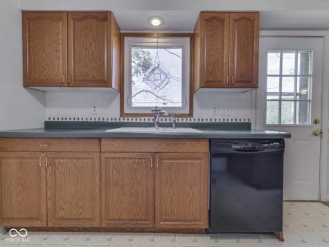 1216 E Cragmont Drive Indianapolis IN 46227