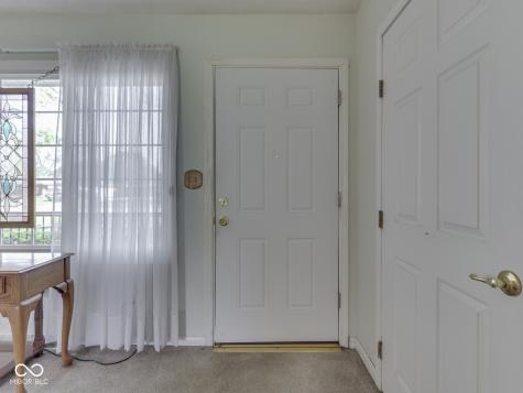 1216 E Cragmont Drive Indianapolis IN 46227