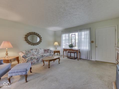 1216 E Cragmont Drive Indianapolis IN 46227