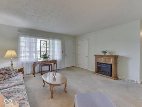 1216 E Cragmont Drive Indianapolis IN 46227