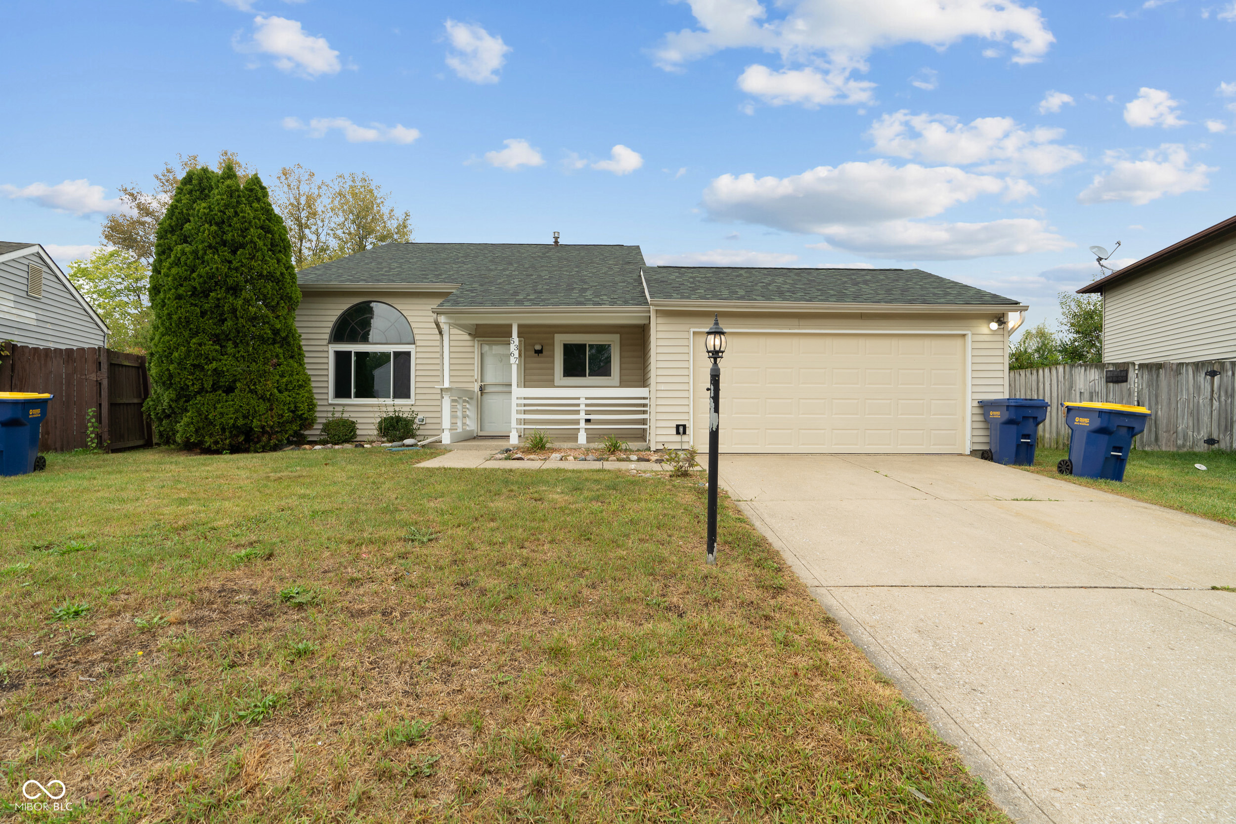 5367 Traditions Road Indianapolis IN 46235