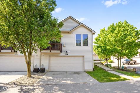 8413 Clayhurst Drive Indianapolis IN 46278
