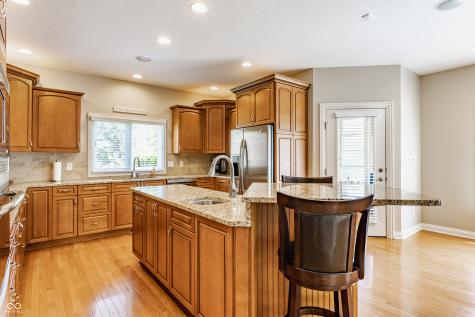10784 Giselle Way Fishers IN 46040