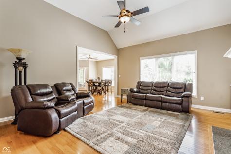 10784 Giselle Way Fishers IN 46040