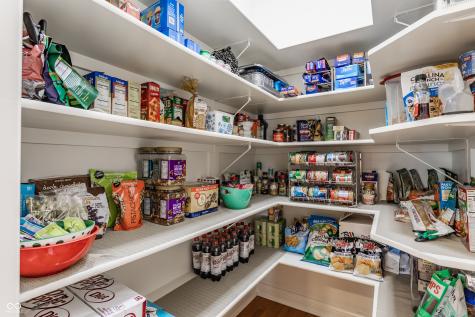 10784 Giselle Way Fishers IN 46040