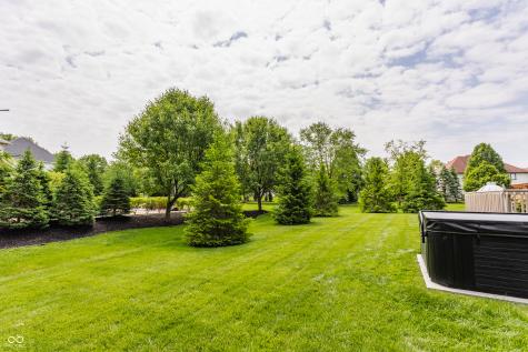 10784 Giselle Way Fishers IN 46040