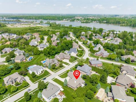 10784 Giselle Way Fishers IN 46040