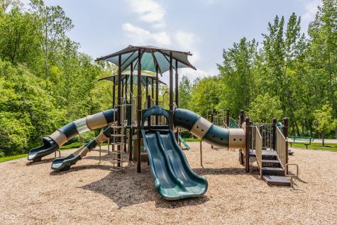 10784 Giselle Way Fishers IN 46040