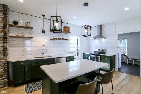 1306 S East Street Indianapolis IN 46225