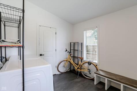 1306 S East Street Indianapolis IN 46225