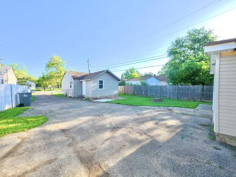 5230 Melrose Avenue Indianapolis IN 46241