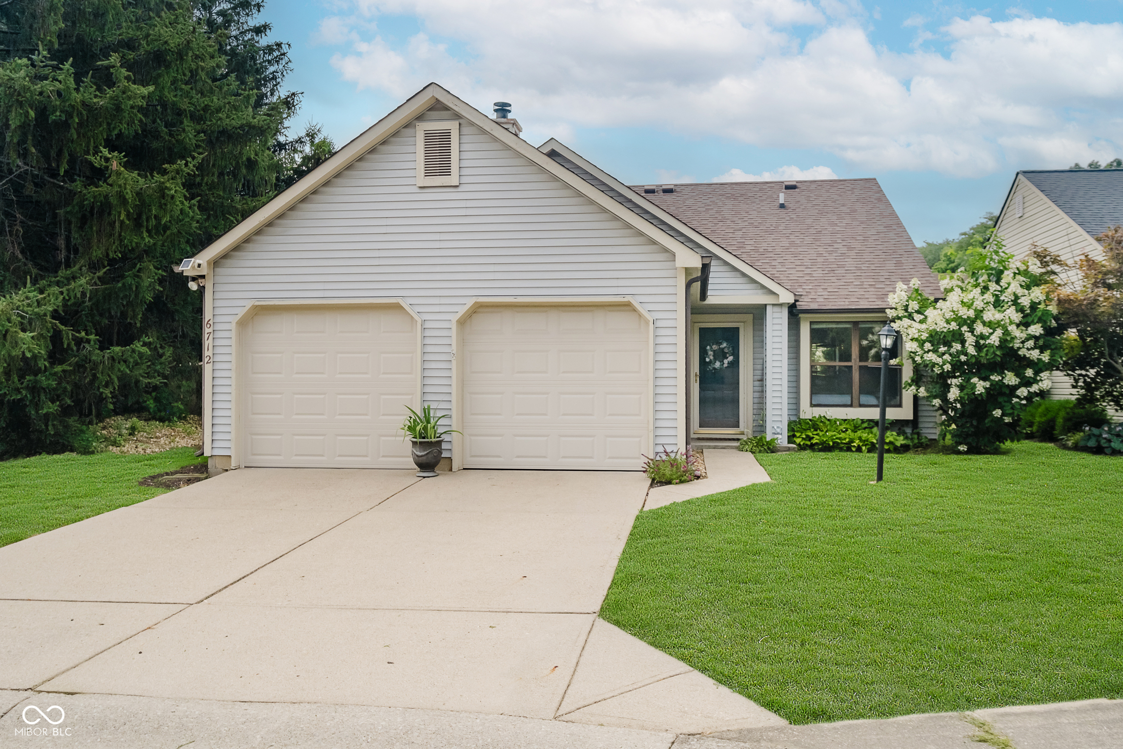 6712 Prince Regent Court Indianapolis IN 46250