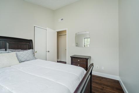 6712 Prince Regent Court Indianapolis IN 46250