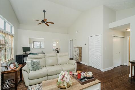 6712 Prince Regent Court Indianapolis IN 46250