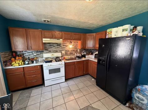6714 E 43rd Place Indianapolis IN 46226
