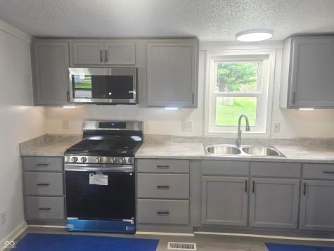 503 E Park Street Trafalgar IN 46181