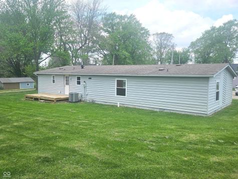 503 E Park Street Trafalgar IN 46181