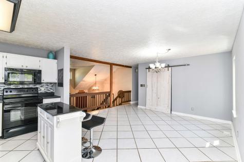 9286 Homeside Drive Indianapolis IN 46250