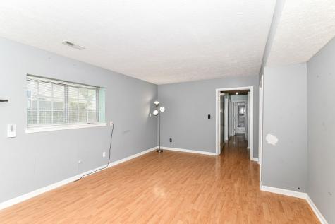 9286 Homeside Drive Indianapolis IN 46250