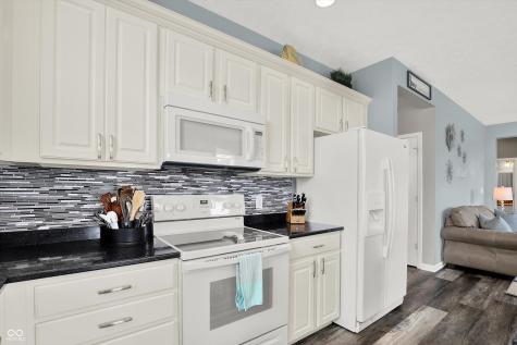 3355 Firethorn Drive Whitestown IN 46075