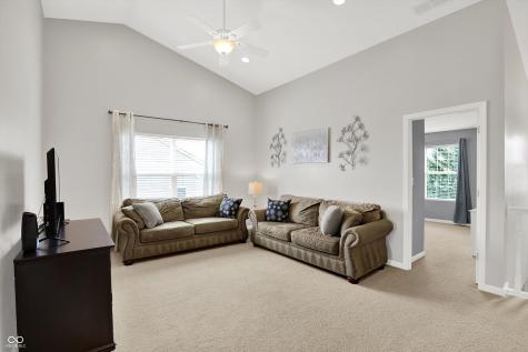 3355 Firethorn Drive Whitestown IN 46075
