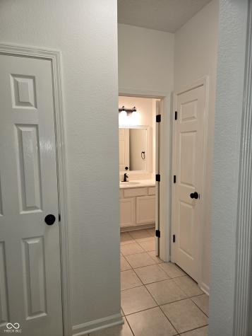 4238 Sunshine Avenue Indianapolis IN 46228