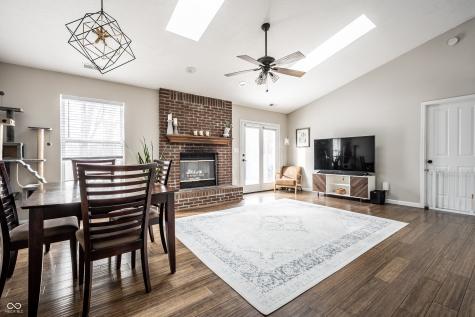12413 Winding Creek Lane Indianapolis IN 46236