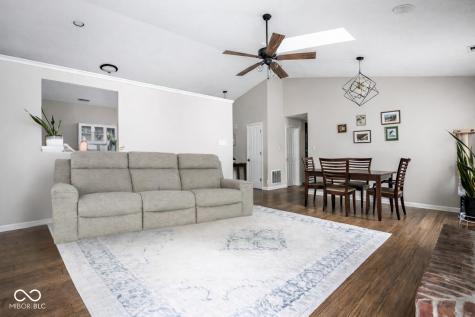12413 Winding Creek Lane Indianapolis IN 46236