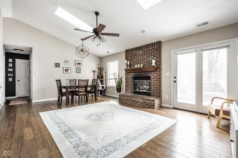 12413 Winding Creek Lane Indianapolis IN 46236