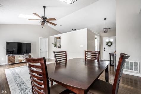 12413 Winding Creek Lane Indianapolis IN 46236