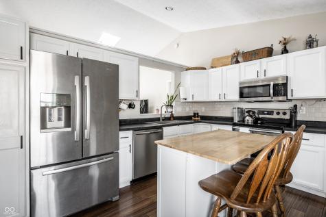 12413 Winding Creek Lane Indianapolis IN 46236