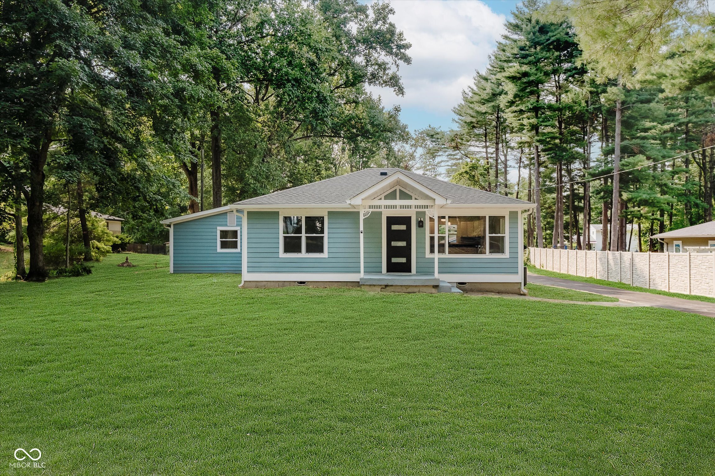 7830 Dean Road Indianapolis IN 46240