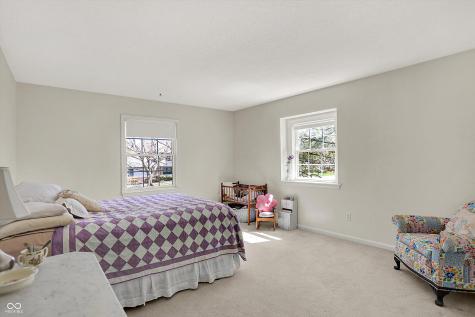 80 Williamsburg Court Zionsville IN 46077
