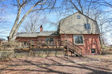 80 Williamsburg Court Zionsville IN 46077
