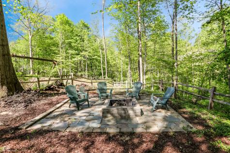 80 Williamsburg Court Zionsville IN 46077