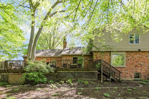80 Williamsburg Court Zionsville IN 46077