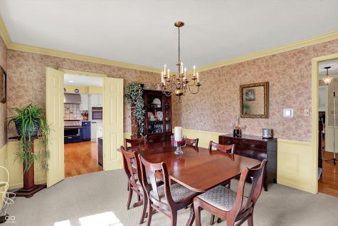 80 Williamsburg Court Zionsville IN 46077